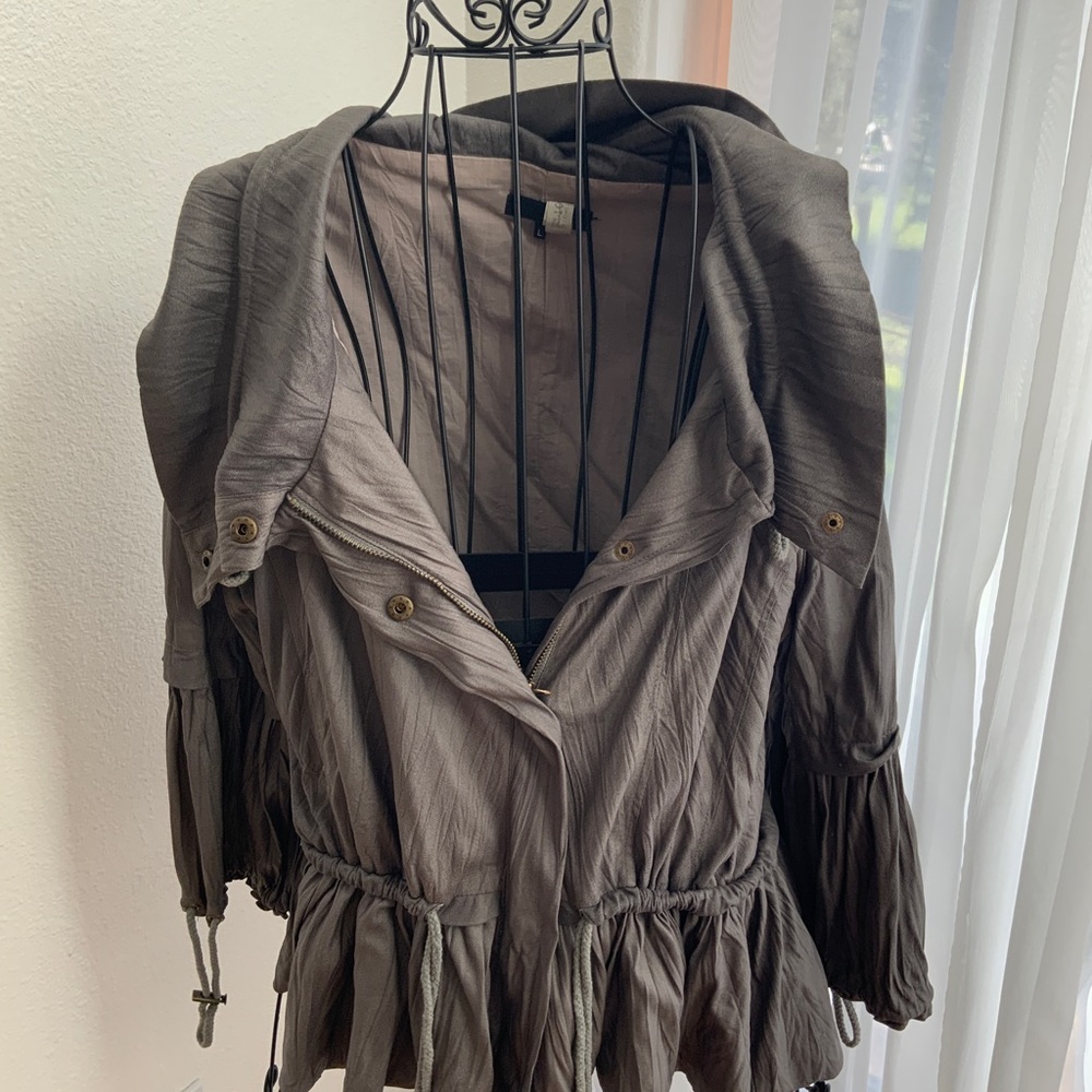 Ryu Drawstring Jacket - image 4